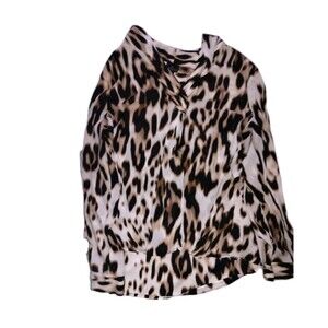 Worthington Sz L Beige Ivory Animal Print Button Up Long Sleeve Blouse Mob Wife